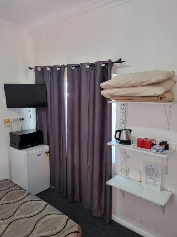 Taree Lodge Motel Extérieur photo