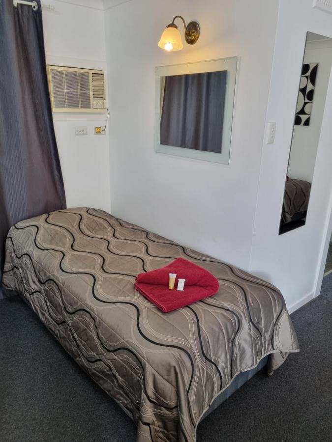 Taree Lodge Motel Extérieur photo